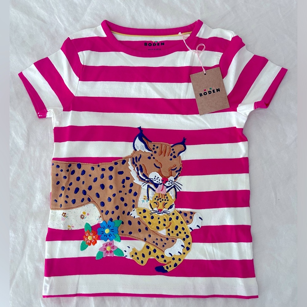 NWT Mini Boden Tee Size 6-7